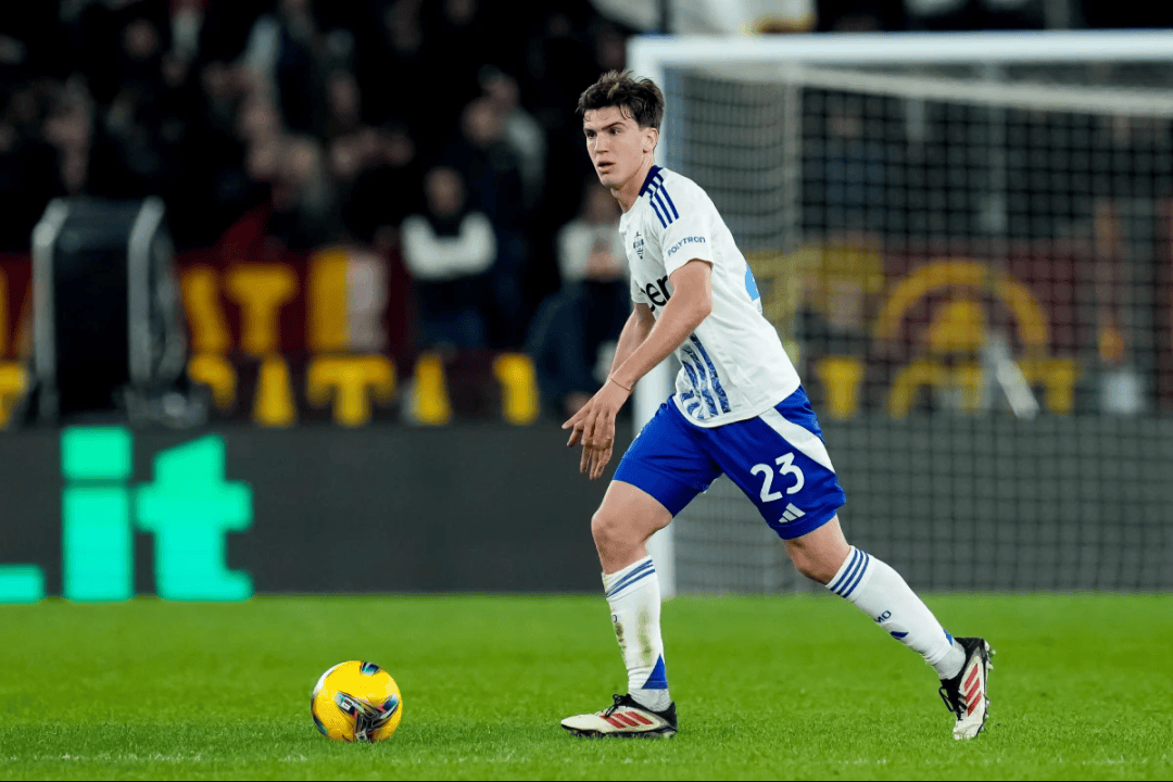 仅展示了乌 仅展示了乌