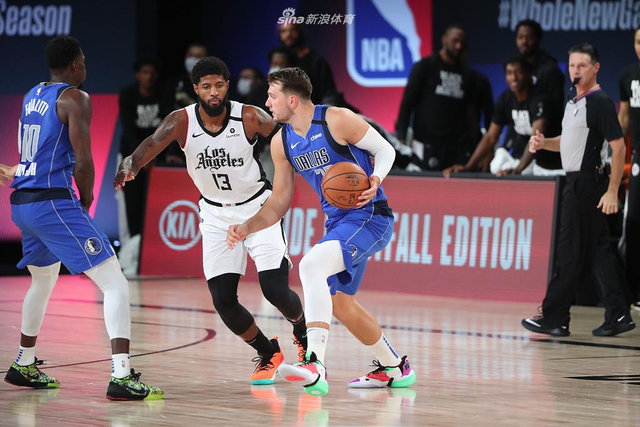 随着赛事的 随着赛事的