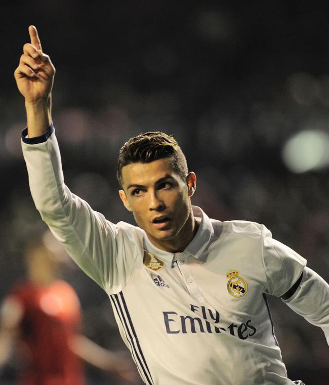 西蒙斯在关 西蒙斯在关