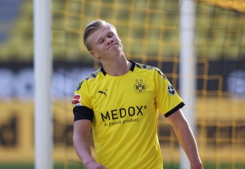 湖人正式报价步行者，詹姆斯激动落泪，顶级冠军前锋加盟洛杉矶