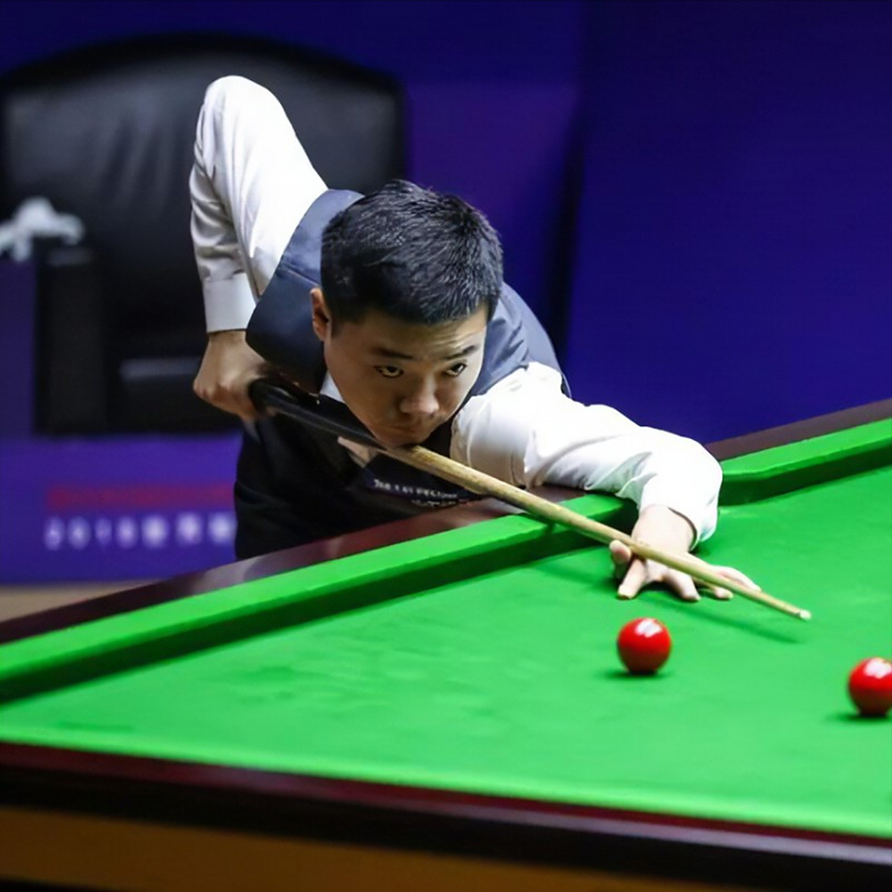 拉波尔塔：有人无法在场上击败巴萨，就企图通过场外攻击达成目的.