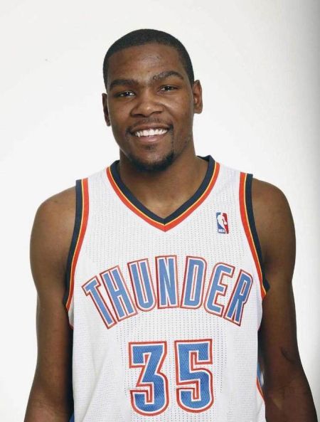 勇士打线以 勇士打线以